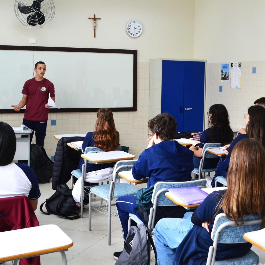 Monitoria de Fsica para o Terceiro! - Nossa Senhora Menina Rede Passionista de Educao