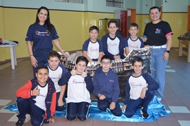 Celebração de Dia da Nossa Senhora - São José Rede Passionista de Educação Celebração de Dia da Nossa Senhora - São José Rede Passionista de Educação