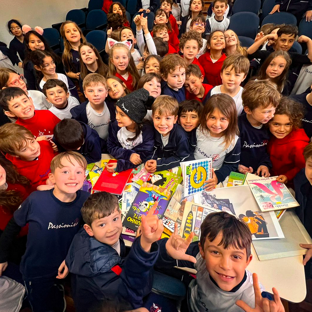 Palestra sobre o Ziraldo! - Nossa Senhora Menina Rede Passionista de Educao