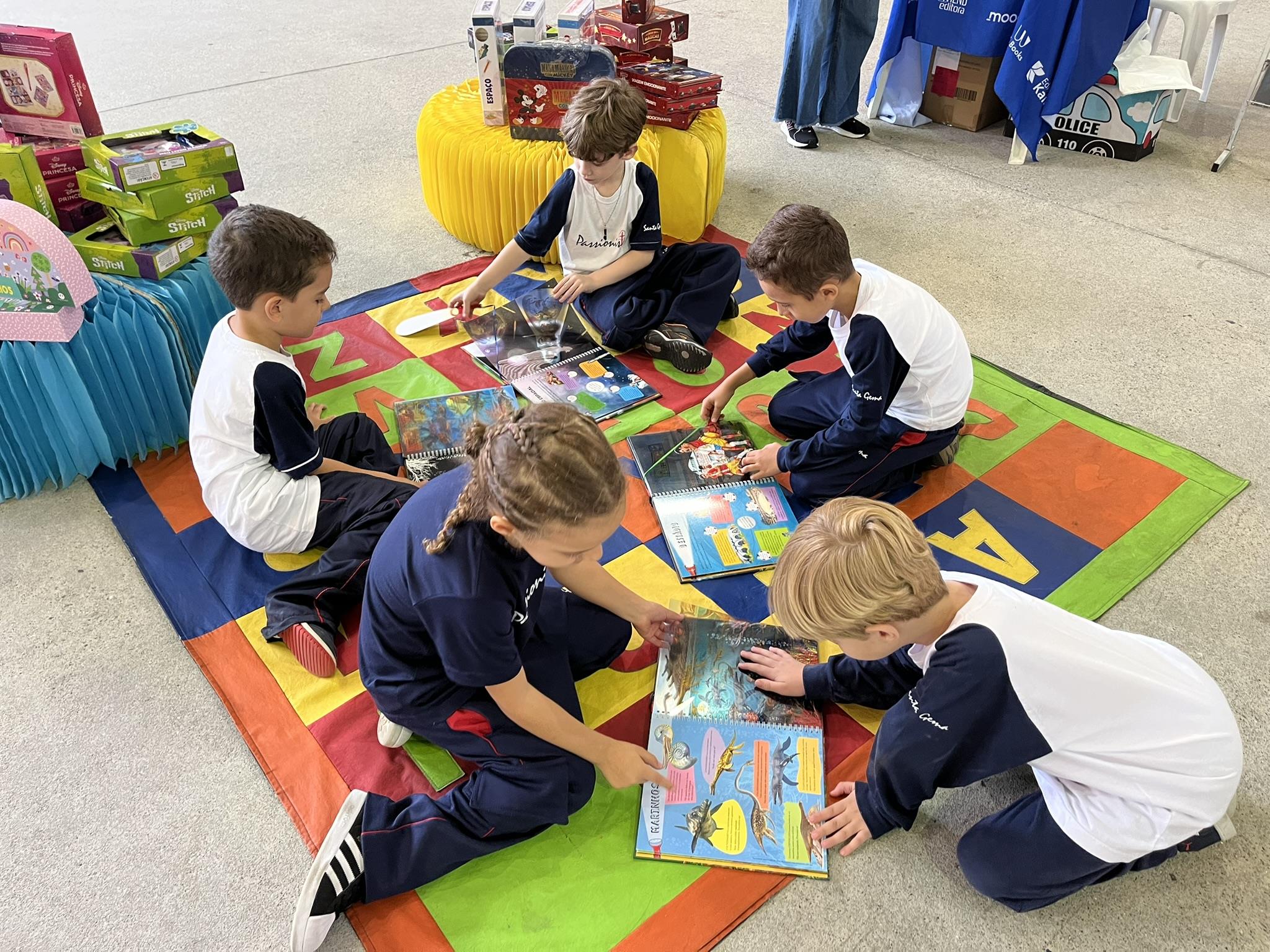 Feira Liter�ria 2026 - Santa Gema Rede Passionista de Educa��o