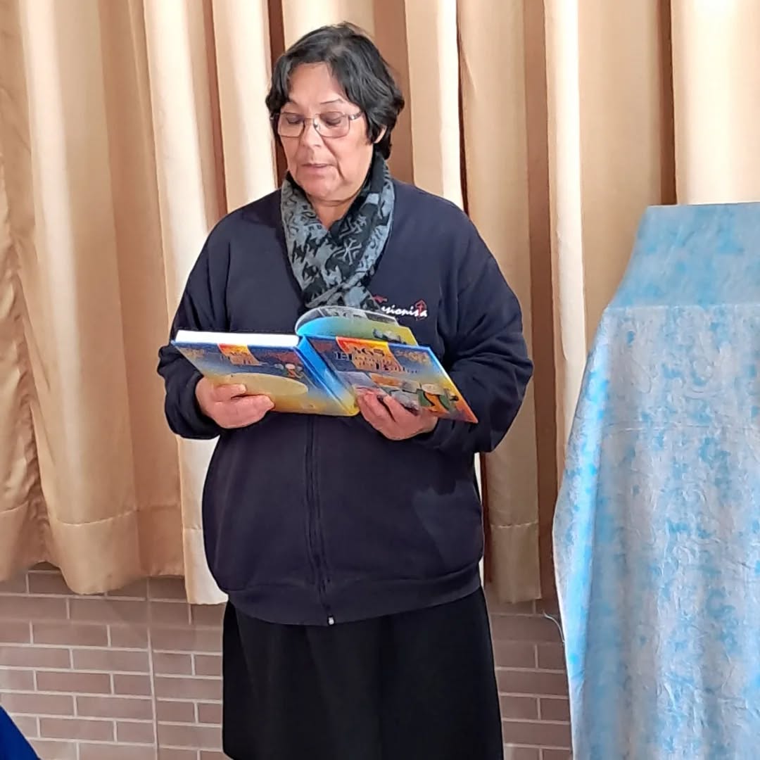 M�s da B�blia - Santa Luzia Rede Passionista de Educa��o