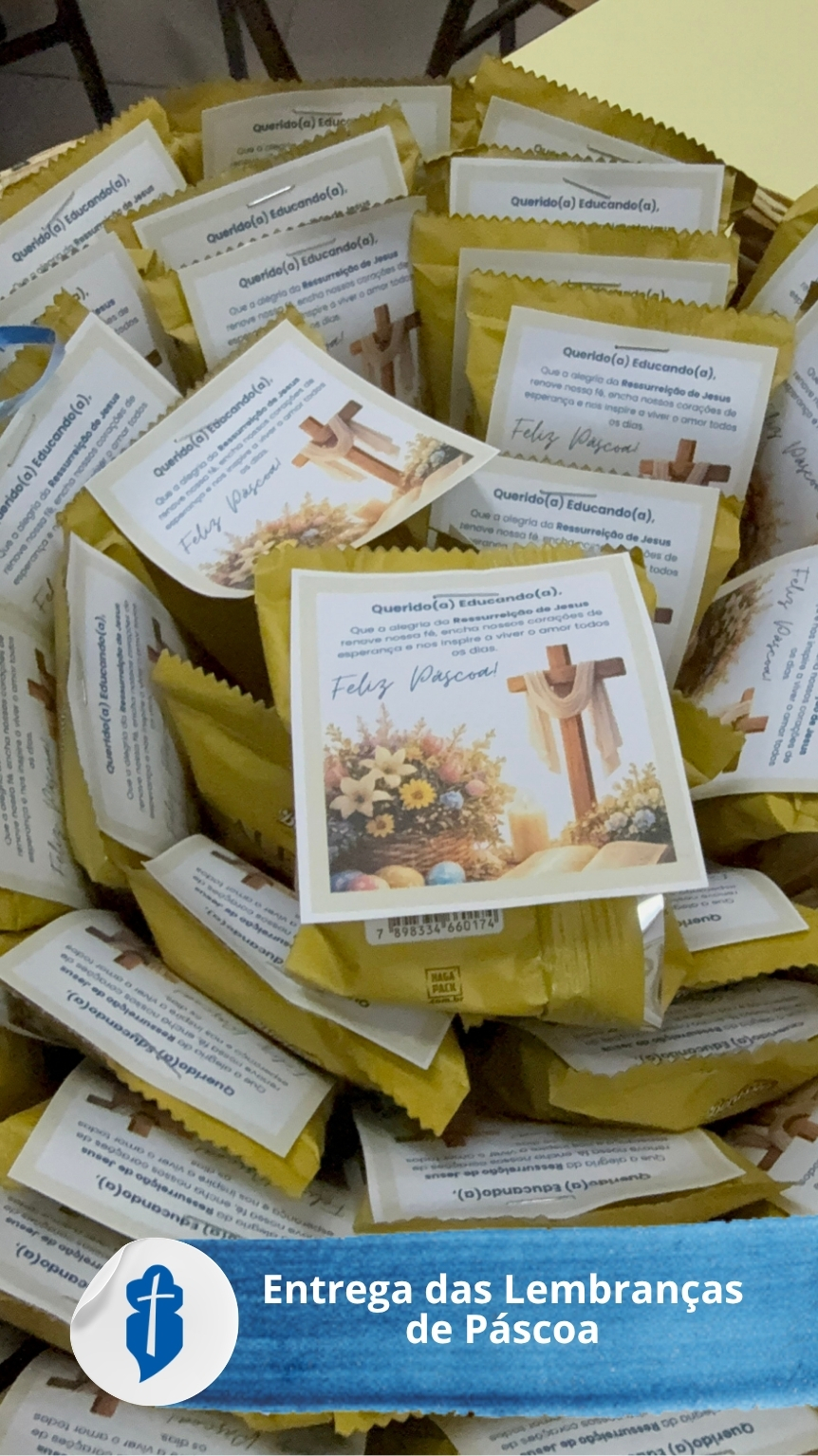 Entrega das Lembran�as de P�scoa - S�o Paulo da Cruz Rede Passionista de Educa��o