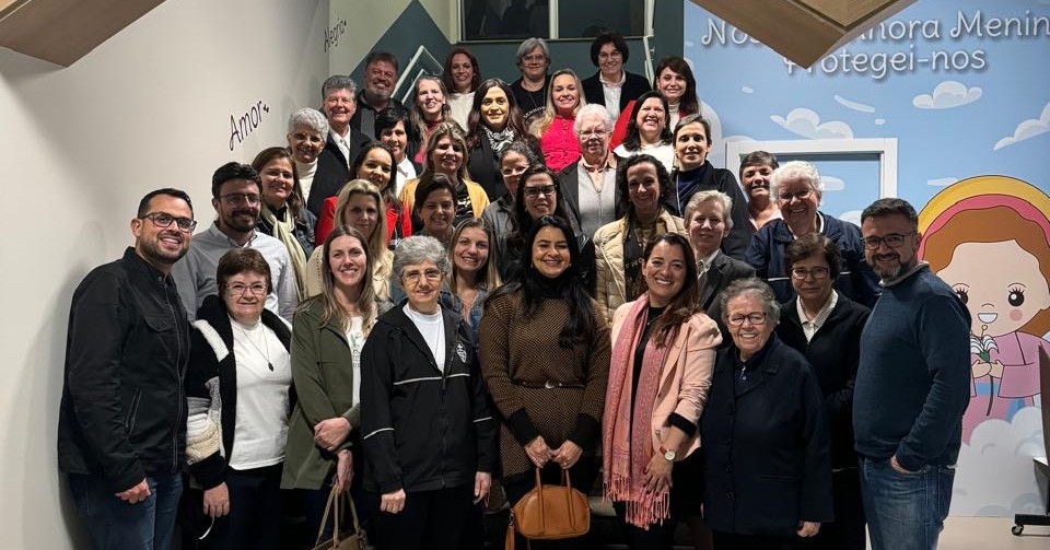 Encontro dos diretores e coordenadores das escolas Passionistas - Me da Santa Esperana Rede Passionista de Educao