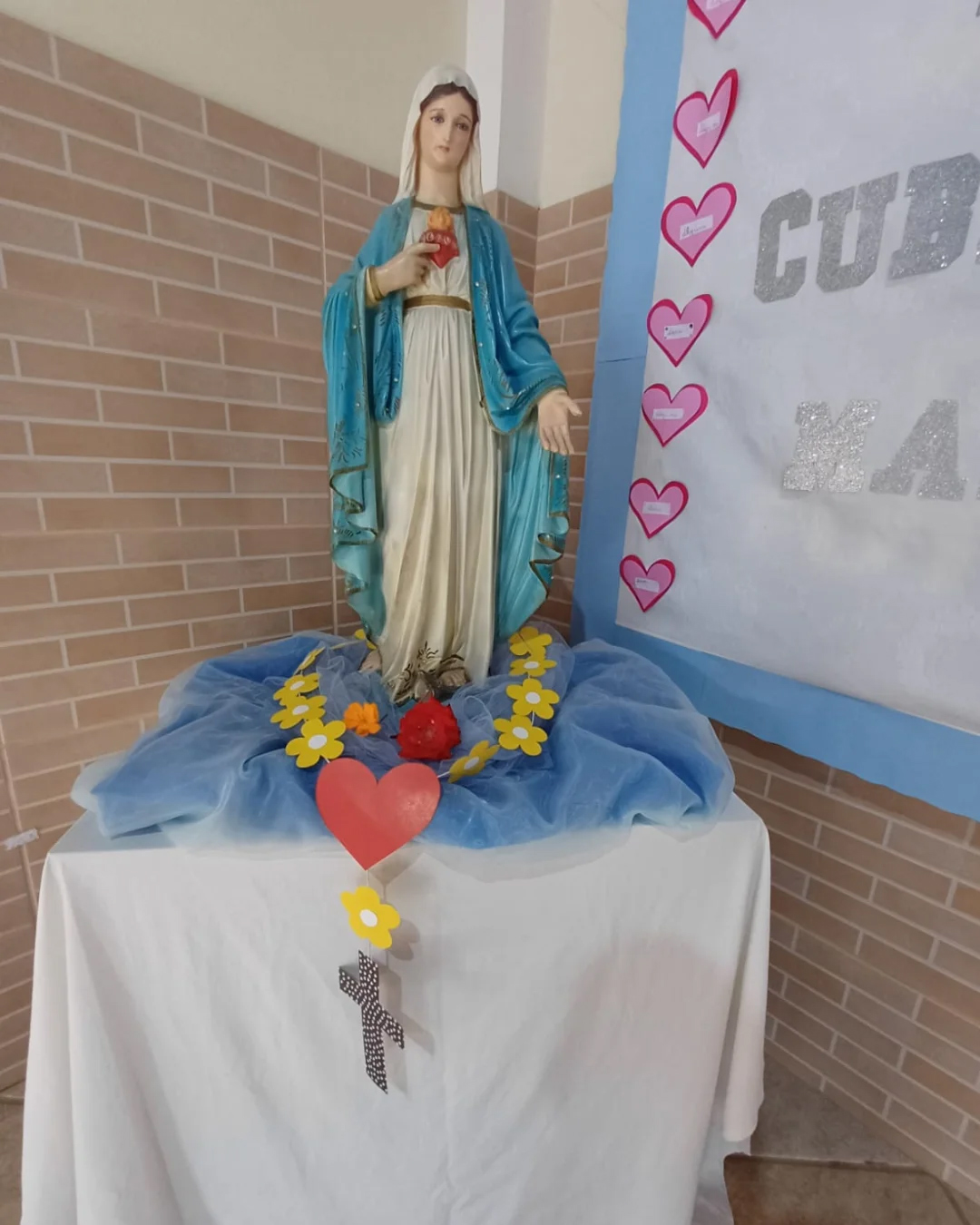Homenagem a Nossa Senhora - Santa Luzia Rede Passionista de Educa��o