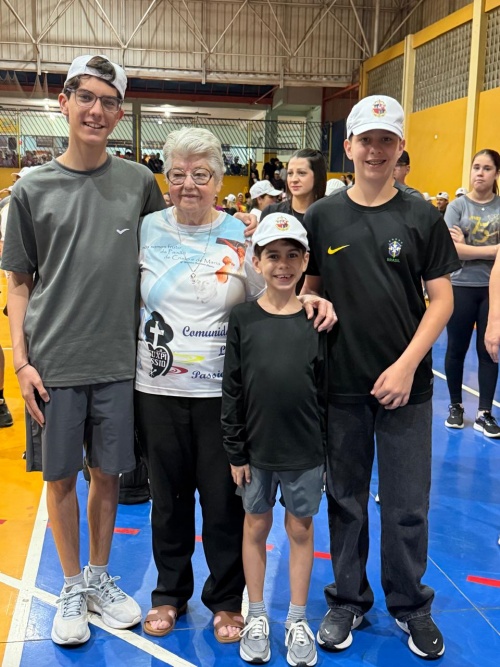 Jandaia do Sul - Caminhada pela Fam�lia - S�o Jos� Rede Passionista de Educa��o