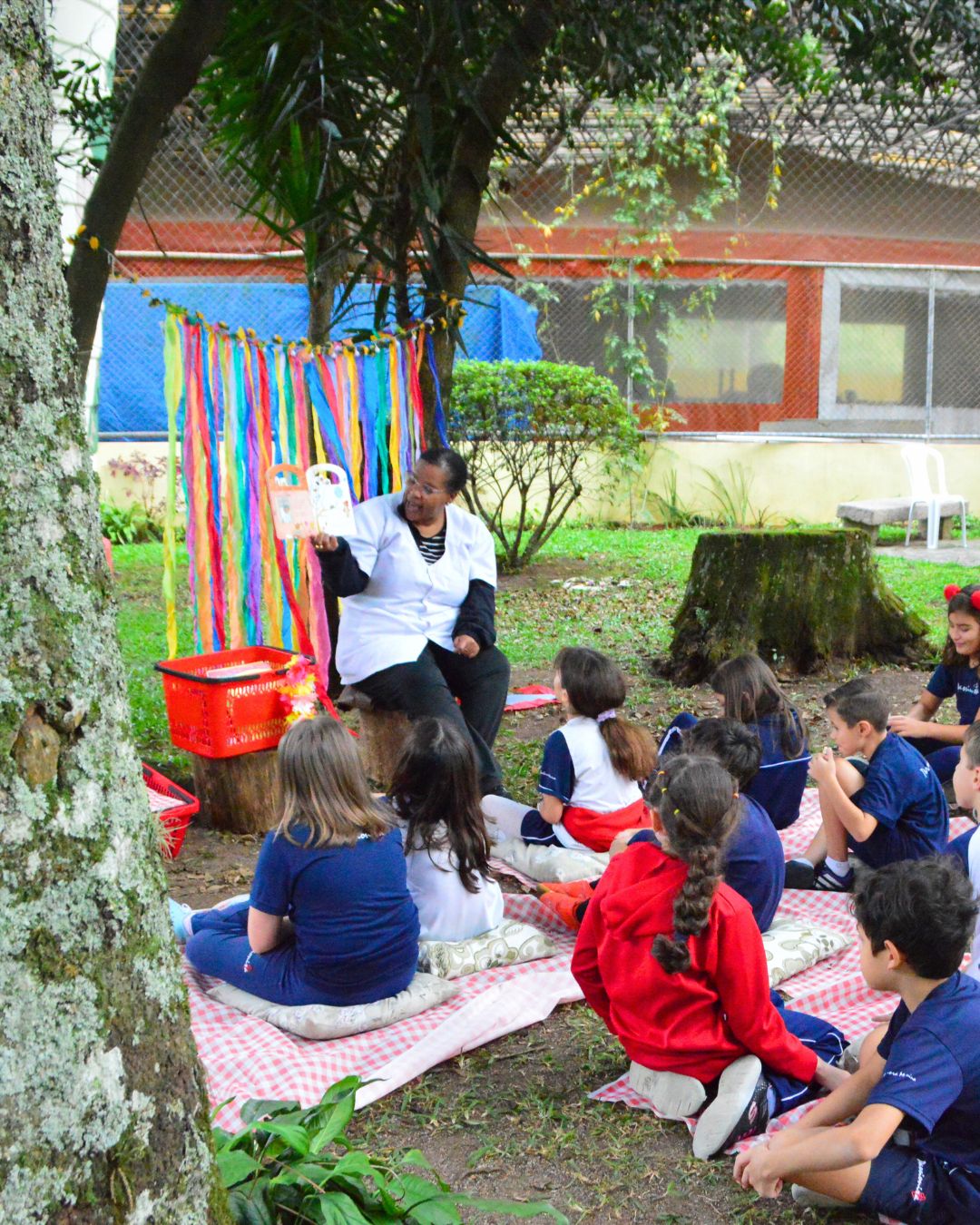 Piquenique Literário! - Nossa Senhora Menina Rede Passionista de Educação Piquenique Literário! - Nossa Senhora Menina Rede Passionista de Educação