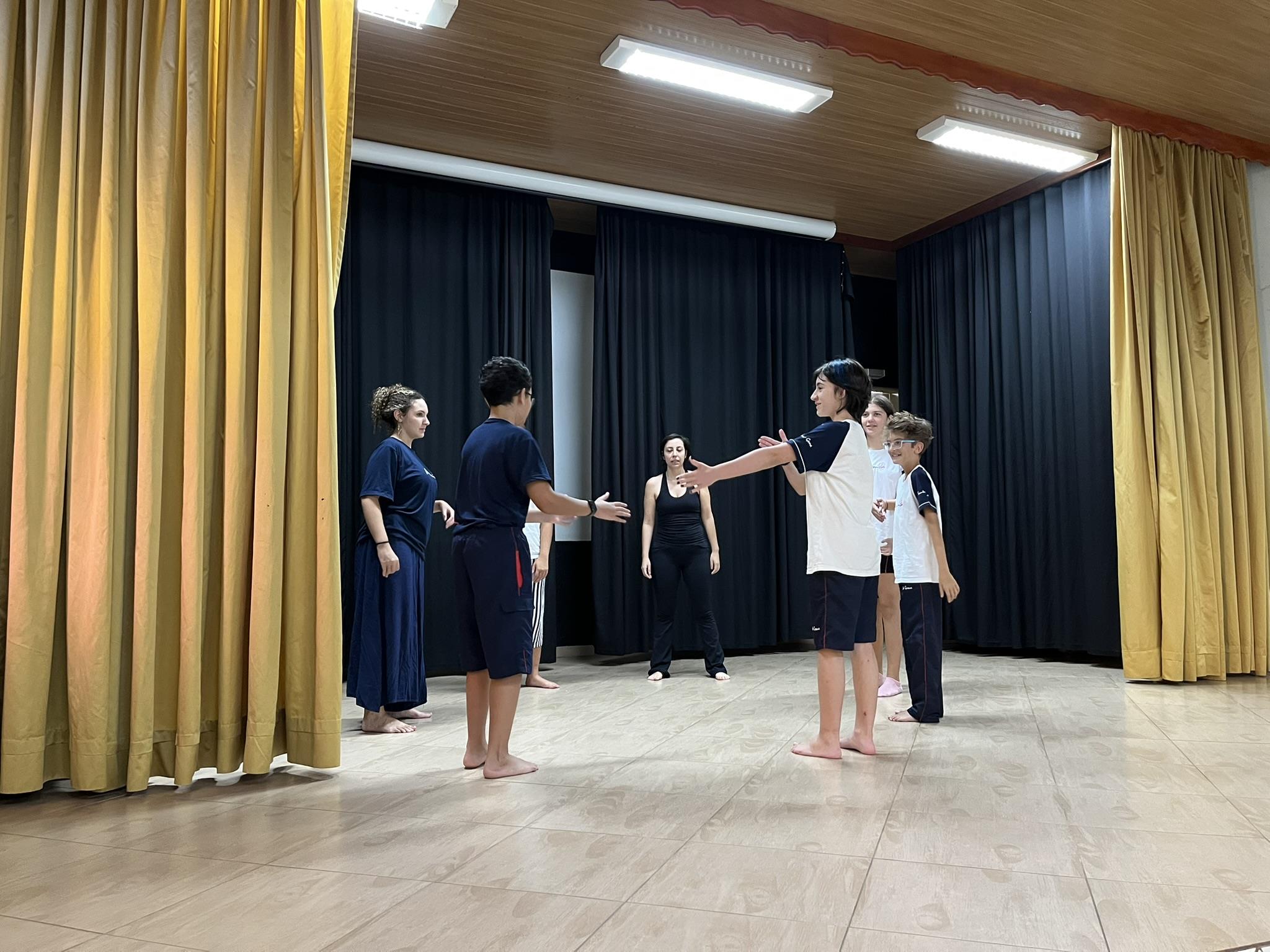 Teatro - Aula Experimental - Santa Gema Rede Passionista de Educa��o