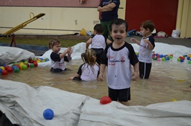 SEMANA DA CRIANA - OFICINAS E BRINCADEIRAS NA LONA (tarde) - So Jos Rede Passionista de Educao