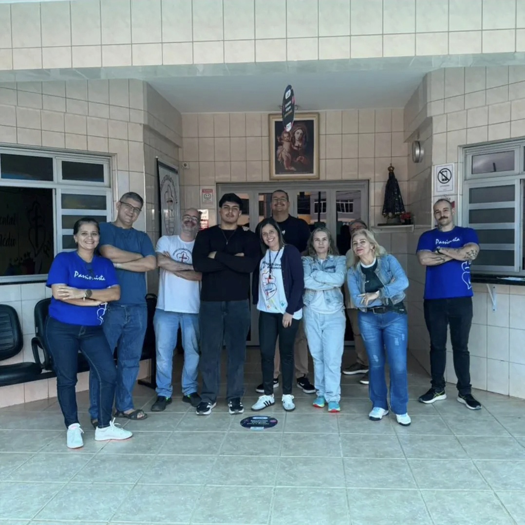 +1 APROVA��O UNB! - M�e da Santa Esperan�a Rede Passionista de Educa��o