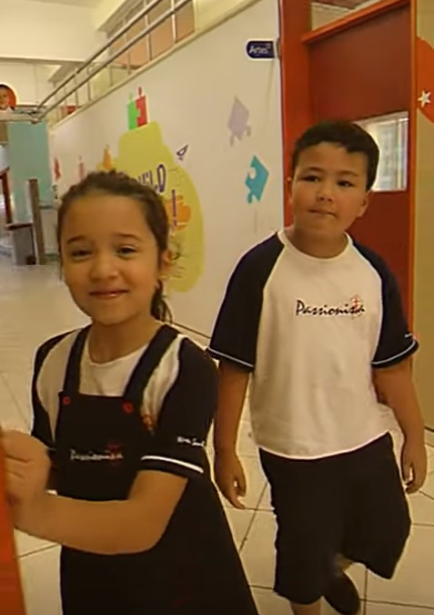 Guarda-Roupa - Nossa Senhora Menina Rede Passionista de Educao