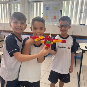 Robótica com a Zoom Education! - Mãe da Santa Esperança - Rede Passionista de Educação Robótica com a Zoom Education! - Mãe da Santa Esperança - Rede Passionista de Educação