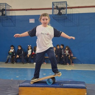 Contraturno - Aula de Circoterapia - Santa Gema - Rede Passionista de Educação Contraturno - Aula de Circoterapia - Santa Gema - Rede Passionista de Educação