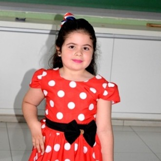 Pré II A e B - Livro Dourado - São José - Rede Passionista de Educação Pré II A e B - Livro Dourado - São José - Rede Passionista de Educação